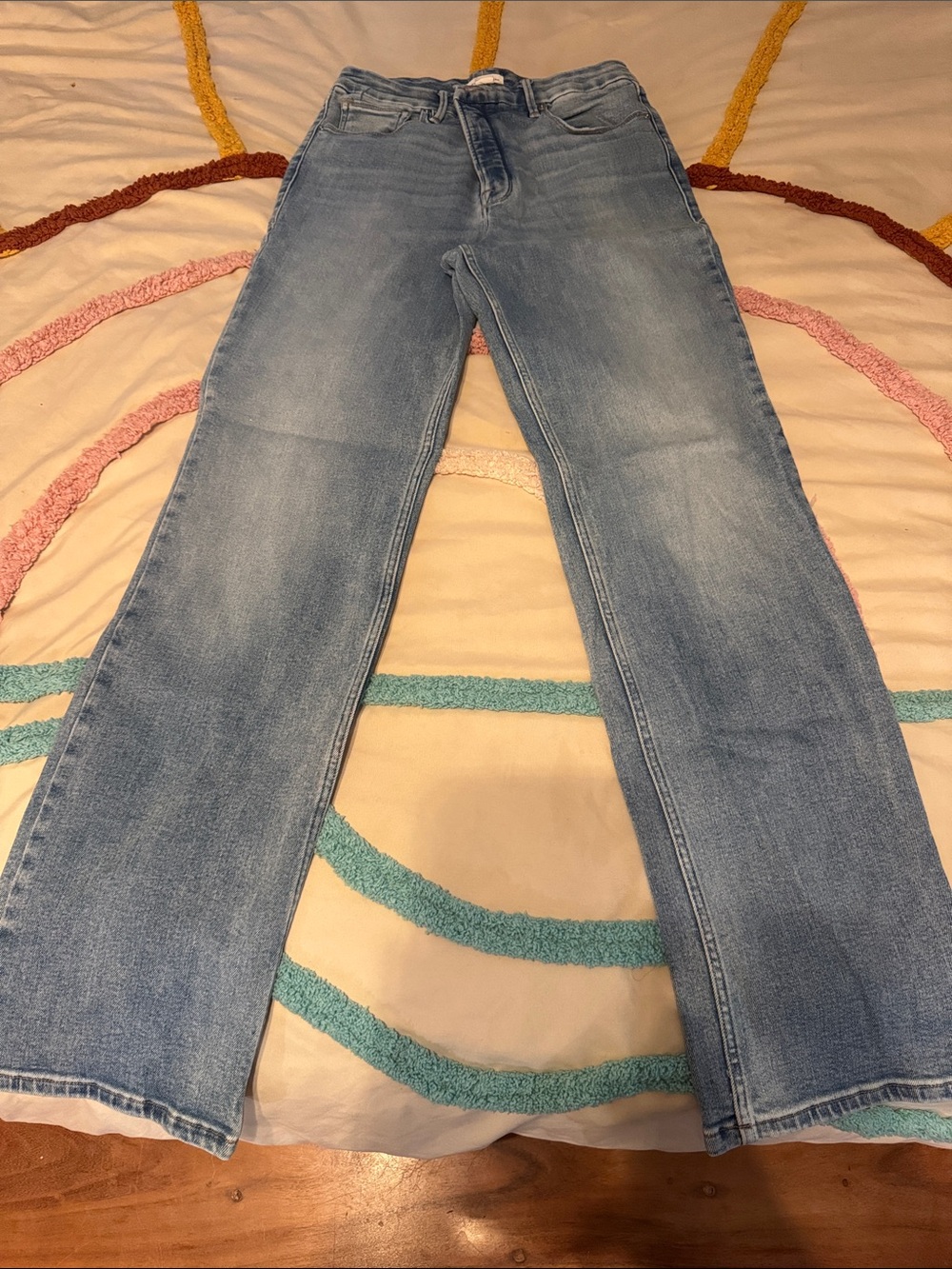 Good American Faded Light Blue High-Rise Button-Fly Jeans